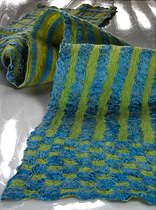 5573 Long scarf